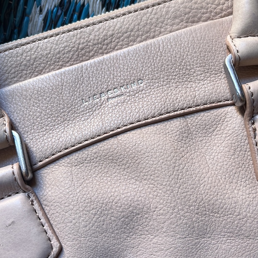 Liebeskind Blush Leather Bag - Picture 2 of 12